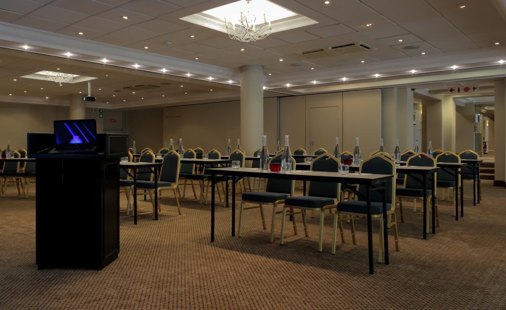 Hotel Le Vendome Cape Town Exterior photo The conference room